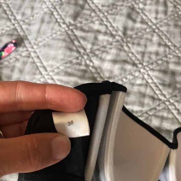 Swimsuit Set - Picture 7 of 9